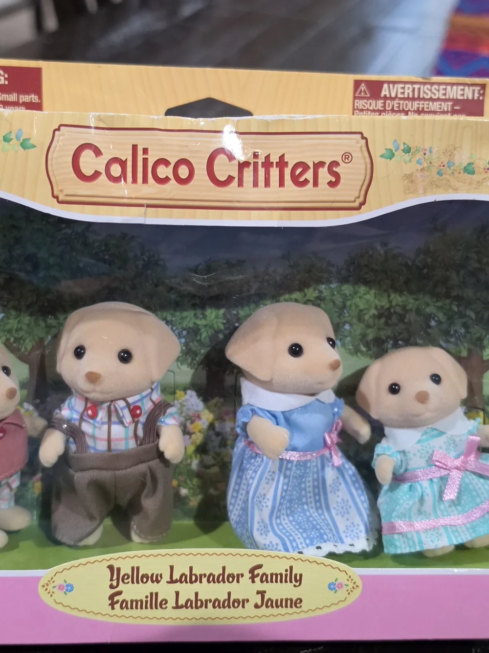 Calico Critters Yellow Labrador Family Playset - Yellow